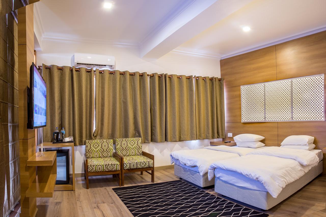 Marcopolo Business Hotel Catmandu Exterior foto