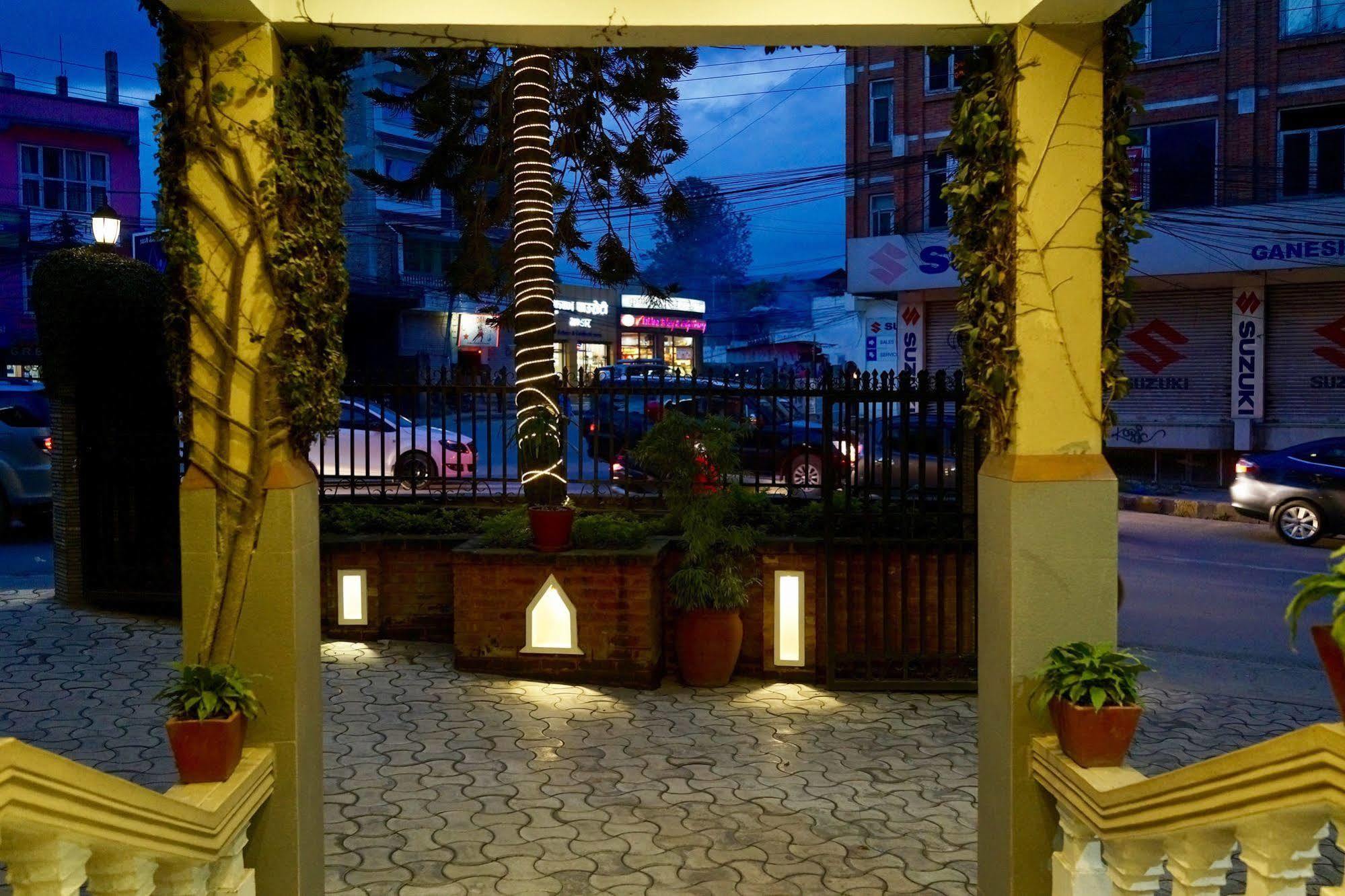 Marcopolo Business Hotel Catmandu Exterior foto